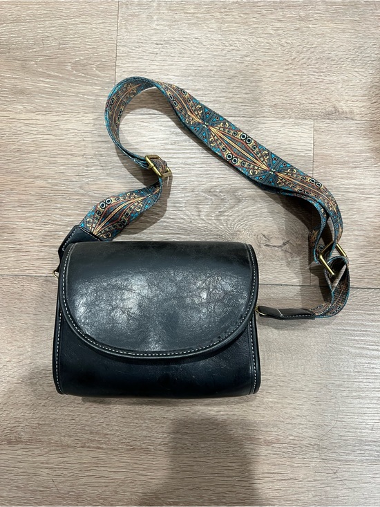 Handbags - Black Leather Crossbody Bag with Patterned Strap